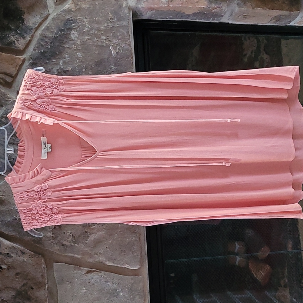 NWOT Simply Noelle Mauve Tunic